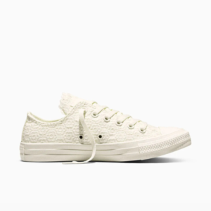 krém színű rövid szárú tornacipő converse